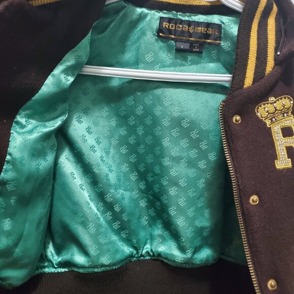 Vintage 2004 Rocawear Varsity Jacket with detachable fur hood - Picture 3 of 12